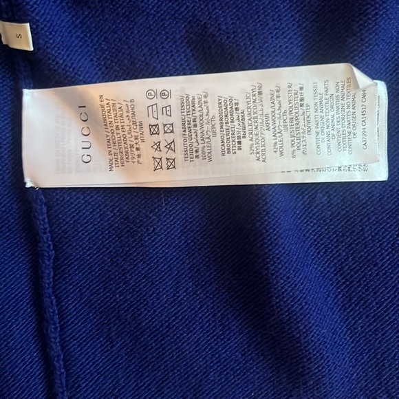 Authentic Gucci Cardigan - Picture 4 of 4